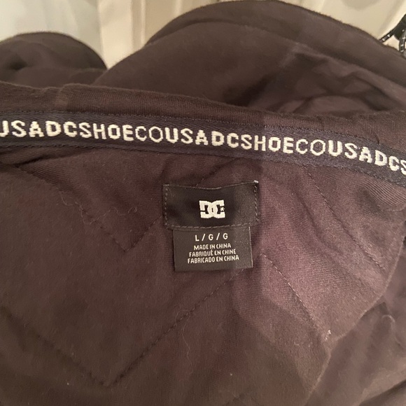 DC Shoes Black Quilted Hoodie Jacket - Picture 11 of 11